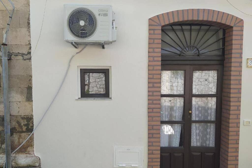 Apartamento The Modern Vagabond Milazzo Exterior foto